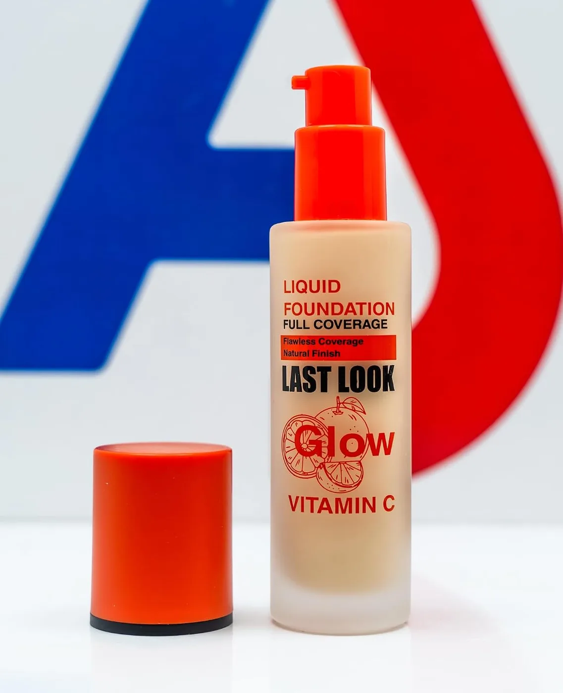 فاونديشن سائل Glow بفيتامين C من Last Look - درجة 03