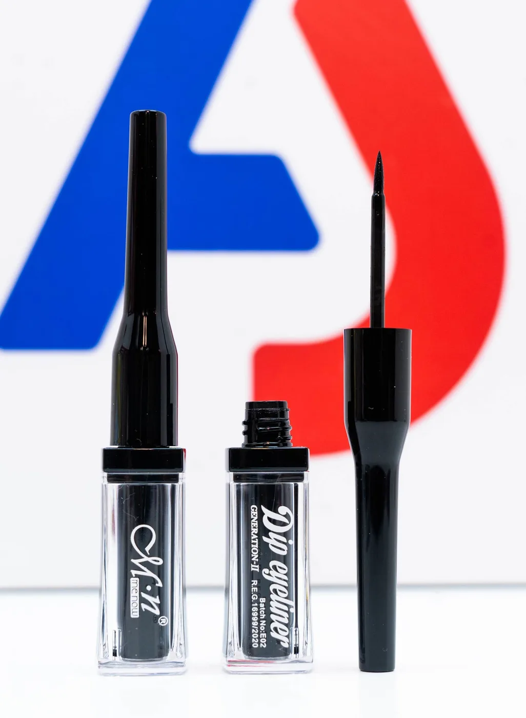 Menow Dip Eyeliner Generation II, Black 2ml (E491)